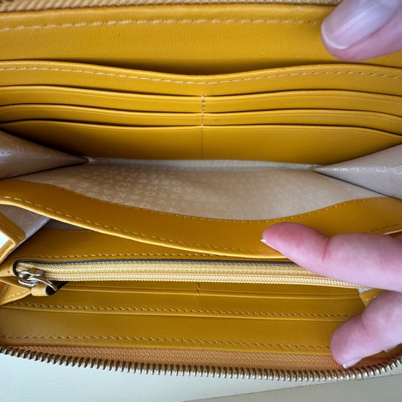 Kate Spade Full Zip Wallet - Picture 11 of 11